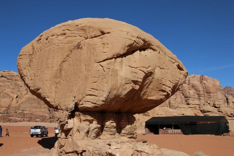 The mushroom rock in Wadi Rum